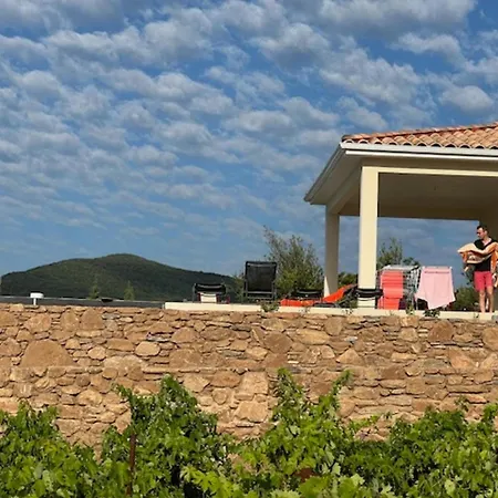 Casa de Férias L'esquirol With View And Pool , Cleaning Included