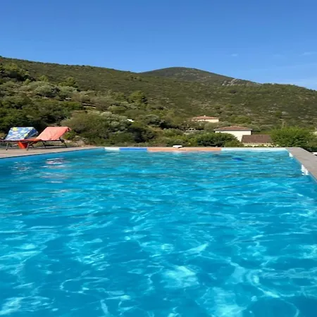 L'esquirol With View And Pool , Cleaning Included Casa de Férias *